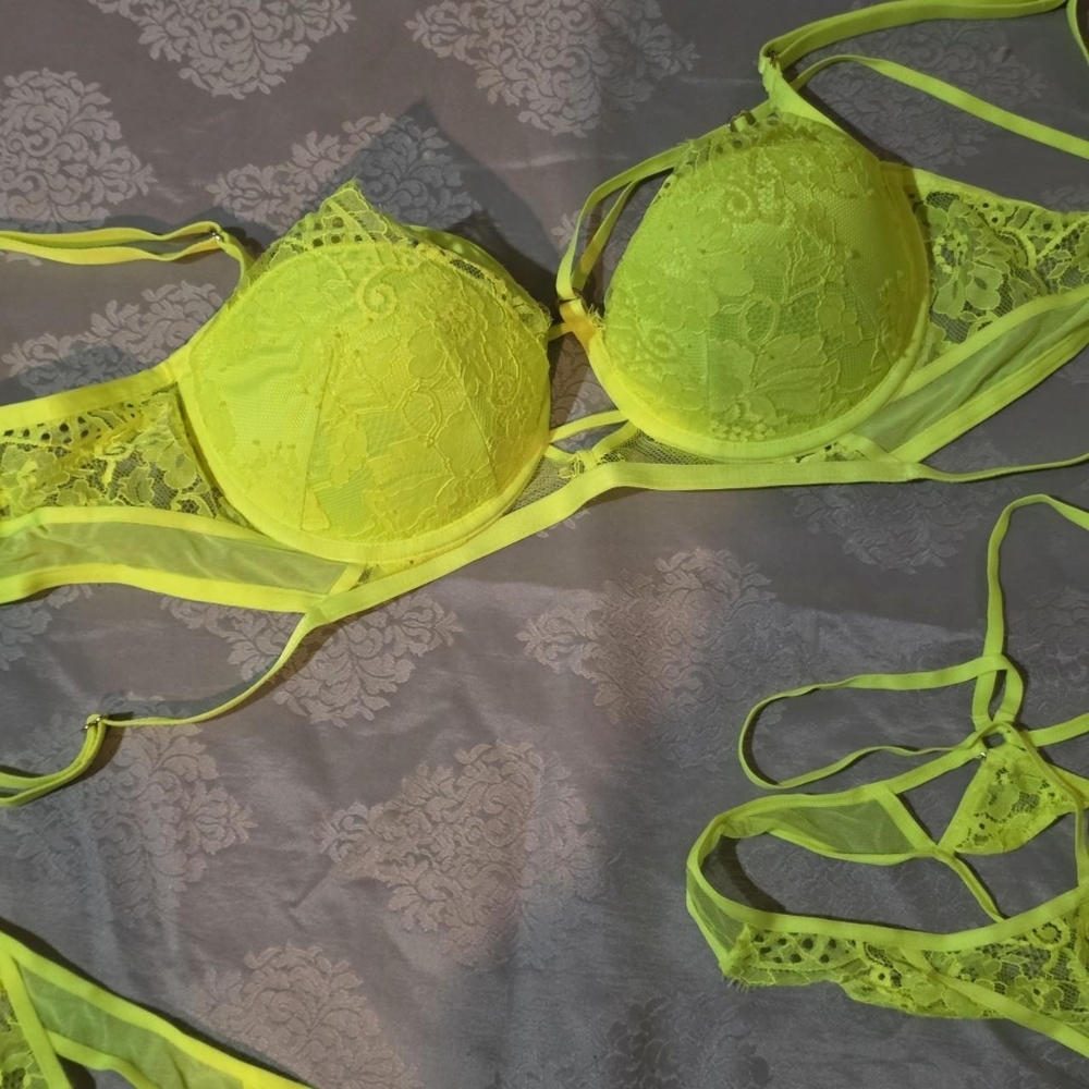 Honey Birdette Neon Green Vanessa Lingerie Set - Picture 2 of 7